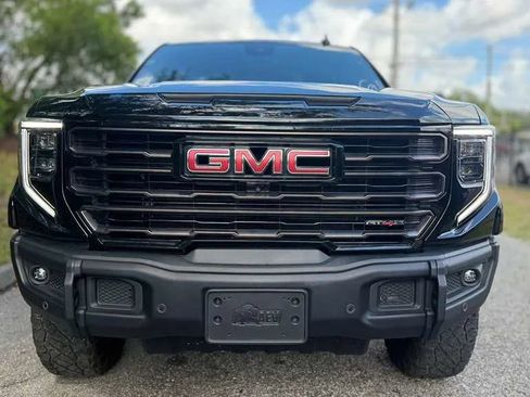 Used 2023 GMC Sierra 1500 AT4X AWD/4WD image 17
