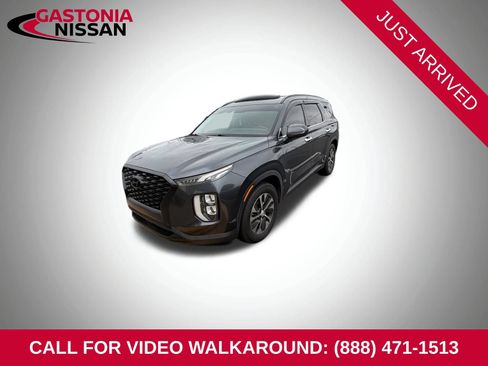 Used 2020 Hyundai Palisade SEL FWD image 1