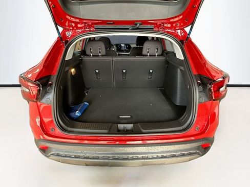 New 2026 Chevrolet Trax LS w/ LS Convenience Package FWD image 26