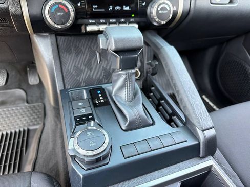 Used 2025 Toyota Tacoma SR5 AWD/4WD image 14