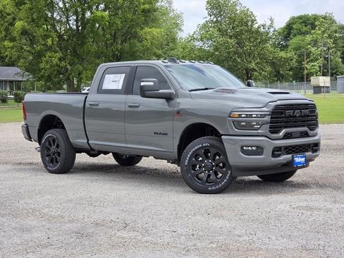 New 2026 RAM 2500 Laramie w/ Night Edition AWD/4WD image 2