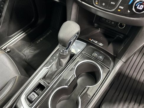 Used 2023 Chevrolet Equinox Premier FWD image 20