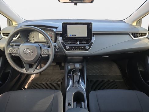 Used 2023 Toyota Corolla LE w/ LE Premium Package image 9
