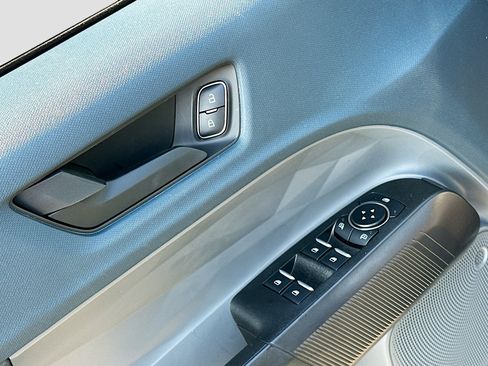 New 2025 Ford Maverick XLT w/ XLT Luxury Package image 7