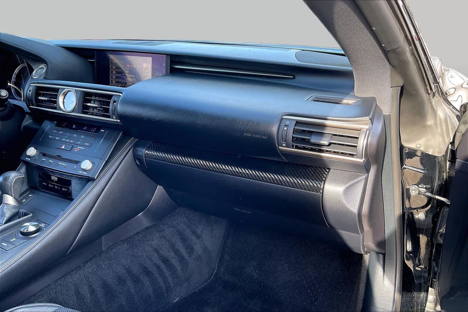 Used 2015 Lexus RC F w/ Premium Package RWD image 16