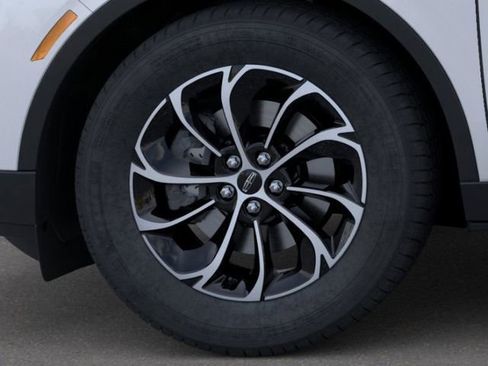 New 2026 Lincoln Nautilus Premier w/ Equipment Group 102A image 19