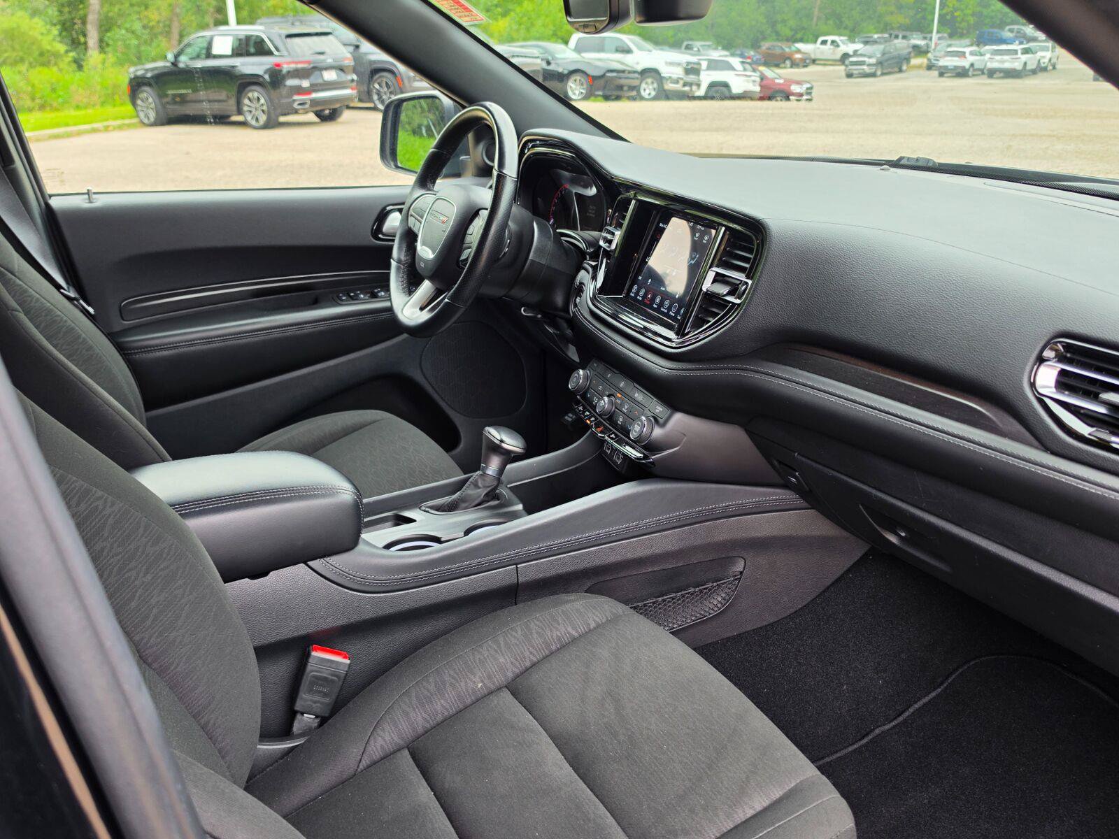 Used 2023 Dodge Durango SXT AWD/4WD image 14