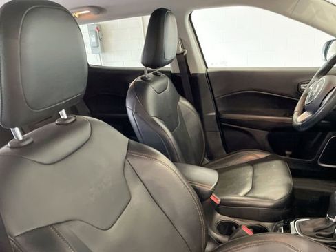 Used 2020 Jeep Compass Limited image 17
