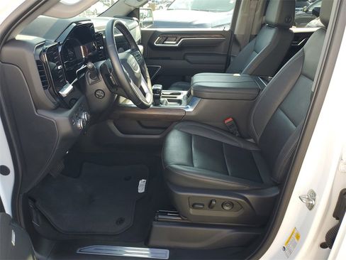 Used 2025 GMC Sierra 1500 SLT w/ SLT Premium Package image 19