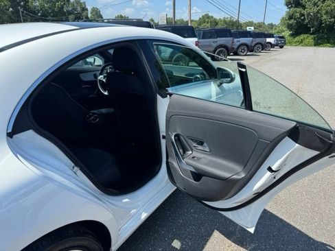 Used 2025 Mercedes-Benz CLA 250 4MATIC image 16
