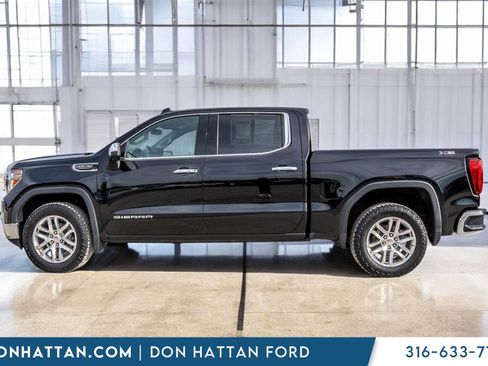 Used 2019 GMC Sierra 1500 SLT w/ SLT Premium Package image 2