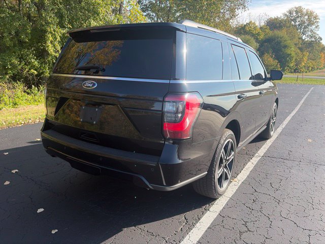 Used 2019 Ford Expedition Limited w/ Equipment Group 303A AWD/4WD image 10