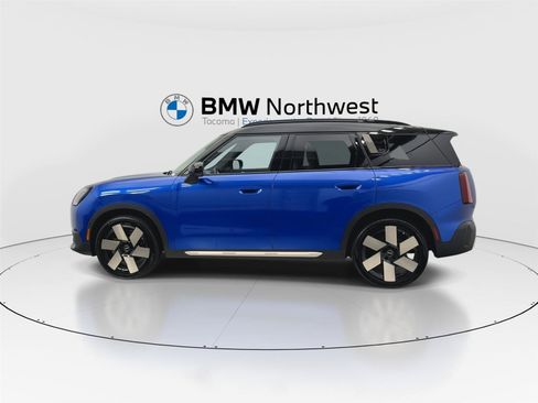 Used 2025 MINI Cooper Countryman S w/ Comfort Package Max image 11