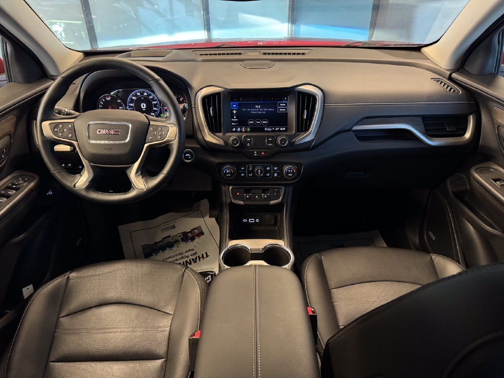 Used 2023 GMC Terrain Denali AWD/4WD image 9