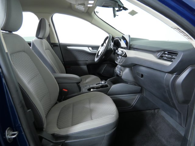 Certified 2020 Ford Escape SE AWD/4WD image 12