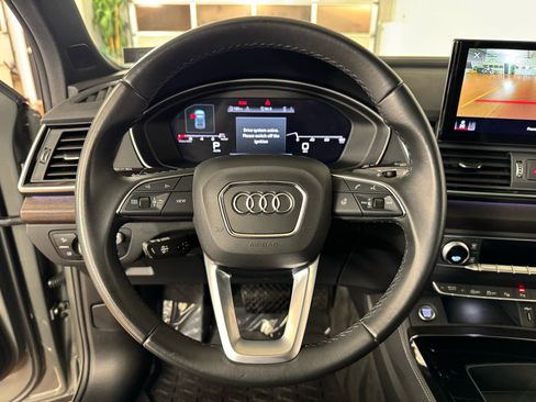 Used 2023 Audi Q5 2.0T Prestige w/ Prestige Package image 22