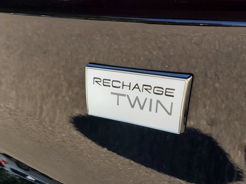 Certified 2023 Volvo C40 P8 Recharge Ultimate AWD/4WD image 8