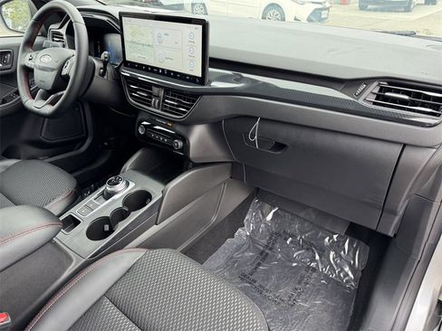 Used 2024 Ford Escape ST-Line w/ Tech Pack #1 image 5