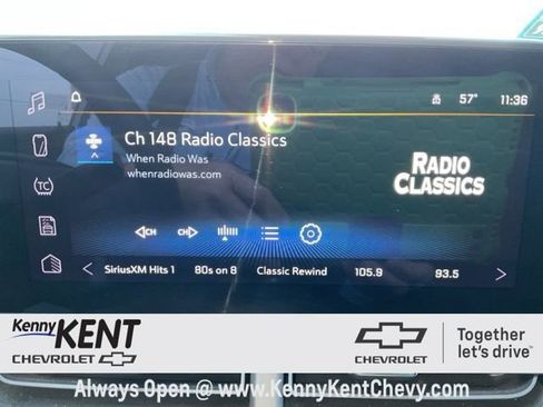 Used 2025 Chevrolet Trax LT w/ LT Convenience Package image 25