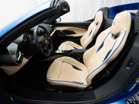 Used 2025 Ferrari 296 GTS image 9