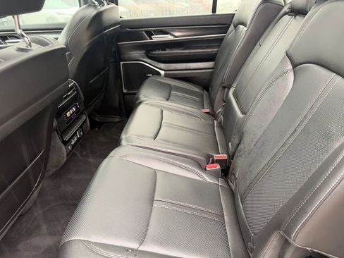Used 2024 Jeep Wagoneer 2WD w/ Premium Group I image 26