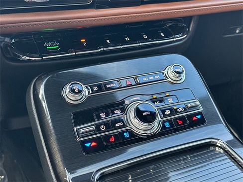 Used 2022 Lincoln Nautilus Reserve w/ Equipment Group 201A image 29