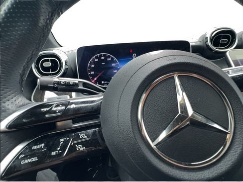 Used 2024 Mercedes-Benz GLC 300 4MATIC w/ AMG Line image 40