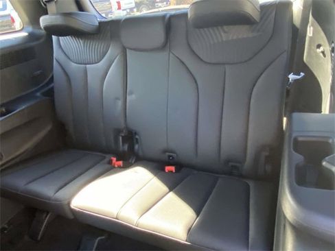 Used 2023 Hyundai Palisade Calligraphy image 12