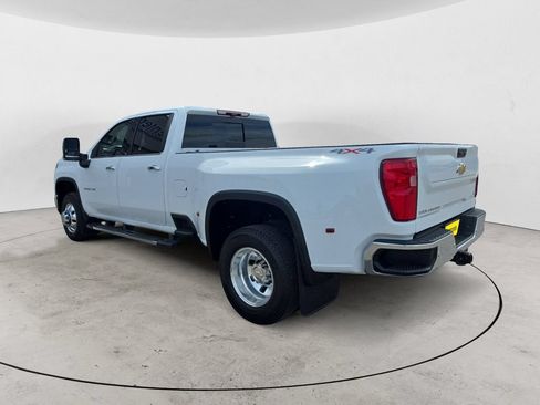 Used 2024 Chevrolet Silverado 3500 LTZ w/ LTZ Convenience Package AWD/4WD image 11