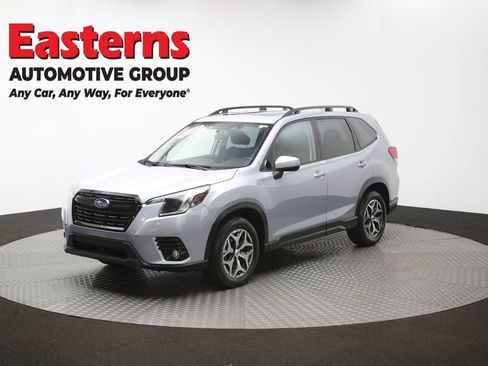 Used 2023 Subaru Forester Premium AWD/4WD image 59