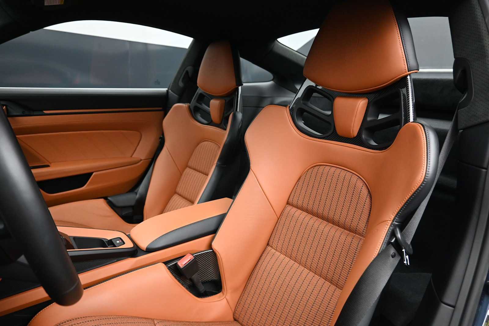 Certified 2024 Porsche 911 GT3 RS RWD image 5