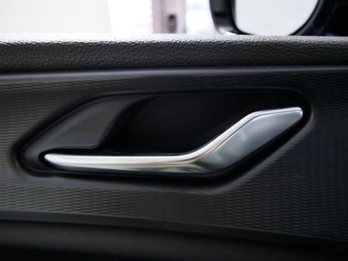 Used 2024 Jeep Grand Cherokee Altitude image 36