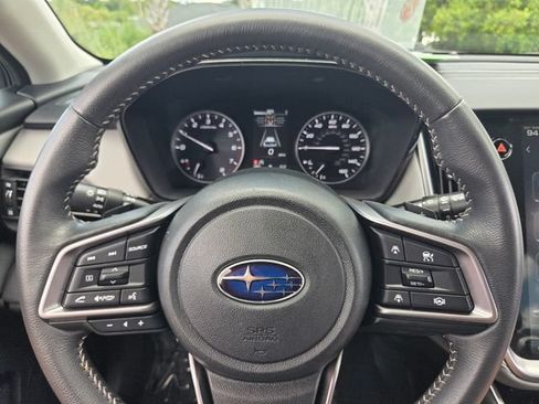 Used 2025 Subaru Outback Premium w/ Popular Package #1A AWD/4WD image 24