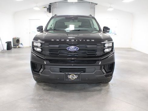 New 2025 Ford Expedition Max Active image 2