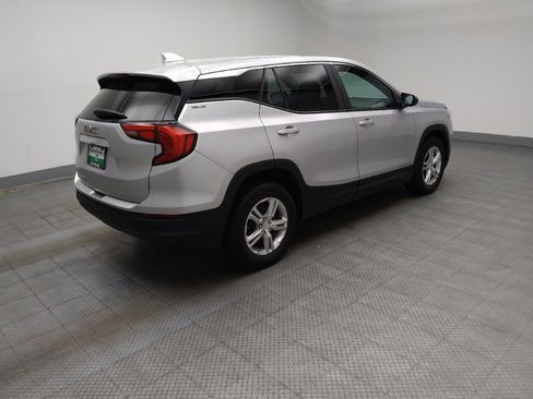 Used 2021 GMC Terrain SLE FWD image 10