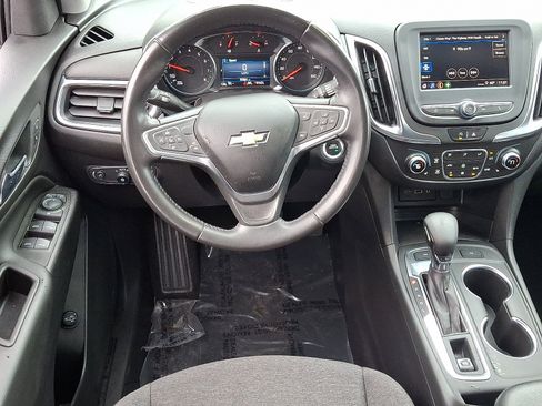 Used 2022 Chevrolet Equinox LT image 12