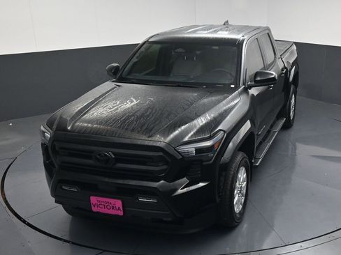 Used 2024 Toyota Tacoma SR5 image 15