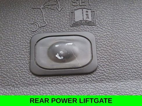 Used 2019 Ford Escape SEL image 31