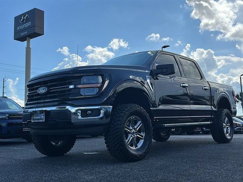 Used 2025 Ford F150 XLT w/ Equipment Group 301A Standard RWD image 9