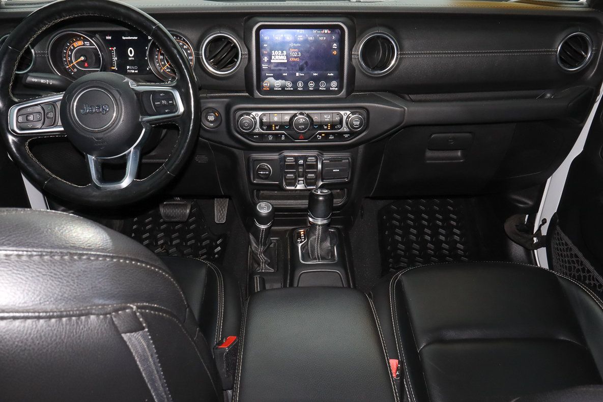 Used 2021 Jeep Wrangler Unlimited Sahara AWD/4WD image 10