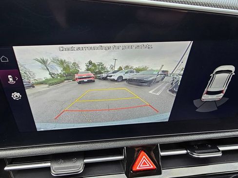 Used 2023 Kia Niro Wind FWD image 33