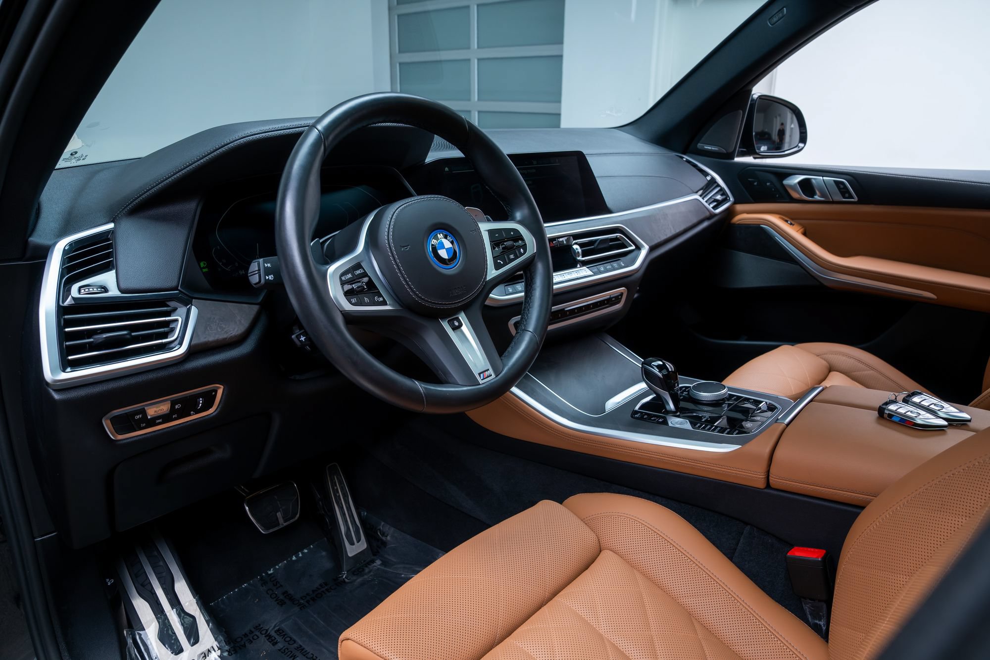 Used 2023 BMW X5 xDrive45e w/ M Sport Package AWD/4WD image 20
