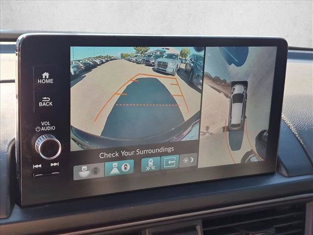 Certified 2025 Honda Pilot TrailSport image 12