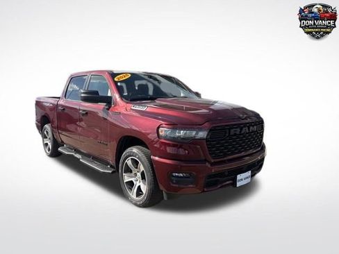 Used 2025 RAM 1500 Tradesman AWD/4WD image 7