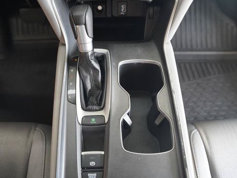 Used 2020 Honda Accord LX image 22