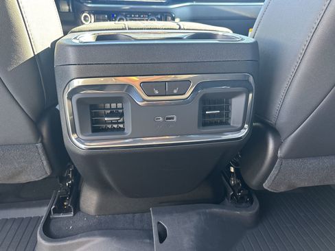 New 2026 Chevrolet Silverado 1500 High Country w/ Technology Package AWD/4WD image 83