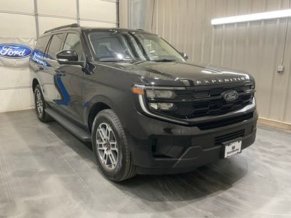Used 2025 Ford Expedition Active