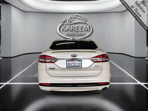 Used 2018 Ford Fusion Energi Titanium FWD image 6