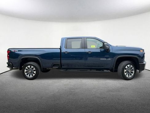 Certified 2022 Chevrolet Silverado 2500 Custom w/ Custom Value Package AWD/4WD image 18