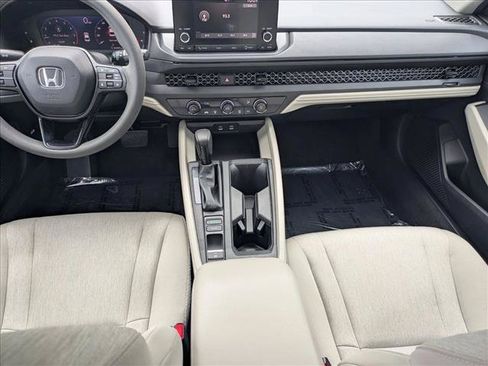 Used 2023 Honda Accord LX image 16
